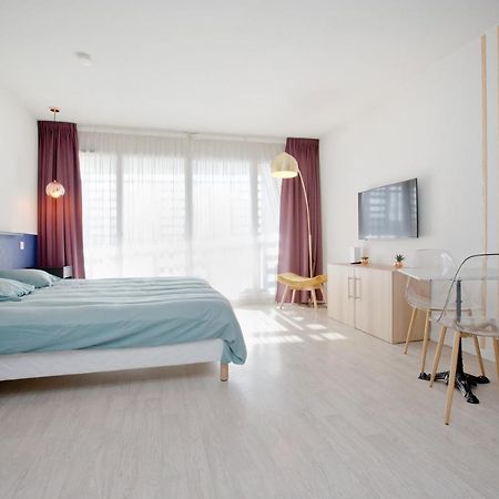 Grand Studio Avec Climatisation, Balcon Proche Gare Centre Ville Lourdes Exterior foto